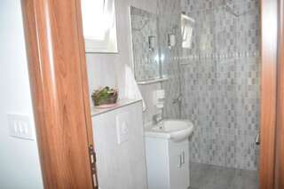 Апартаменты Apartmani Gaga Тиват Апартаменты с видом на горы-60